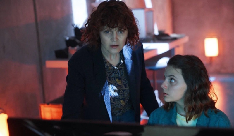 сериалы наподобие черного зеркала