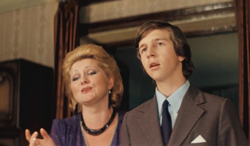 о чем фильм курьер шахназарова смысл