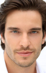 Дэниэл ДиТомассо