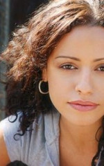 Shari Solanis