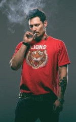 Денни Кирквуд