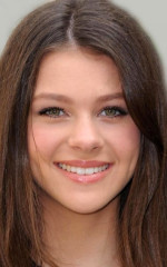 Никола Пельтц Никола Пельтц