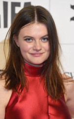 Эбигейл Хардингэм