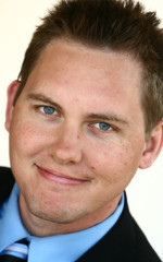 Том Кларк Том Кларк