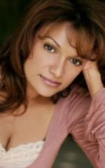 Надя Шазана