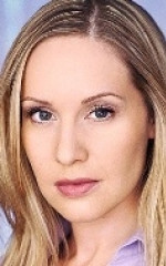 Келли Карбач