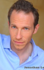 Джонатан Левит