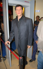 Адитья Панчоли Адитья Панчоли