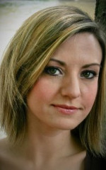 Мелли Бузер