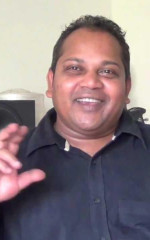 Джулиус Пакьям